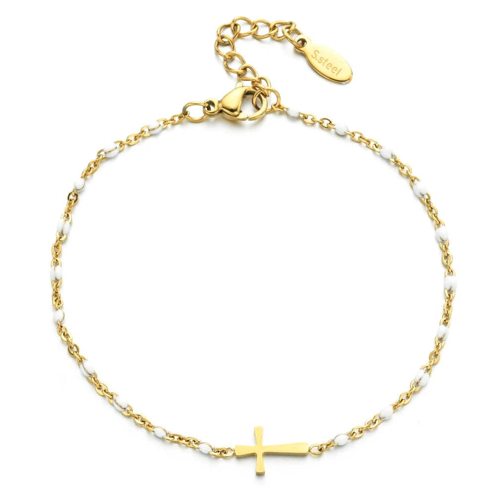 Bracelet Boho Chronostyle en Acier Inoxydable - Chaîne Fine Dorée, Breloque Croisée, Cadeau Chic
